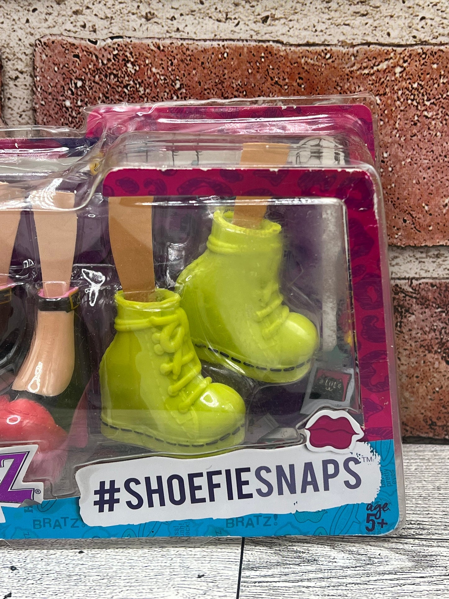 NIP 2 Pair Of Bratz Shoes #SHOEFIESNAPS #1