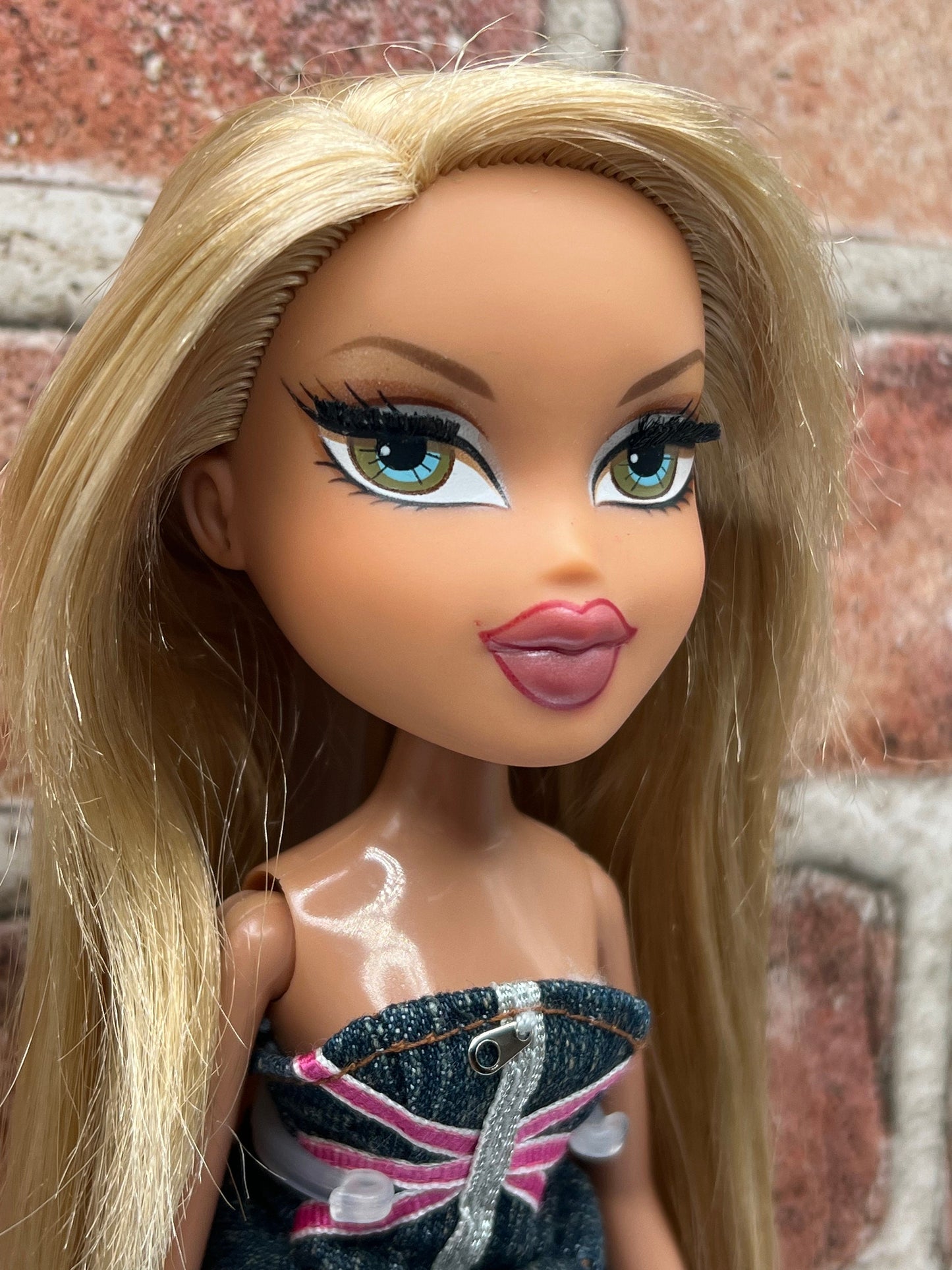 Vintage Bratz Doll With Rooted Eyelashes