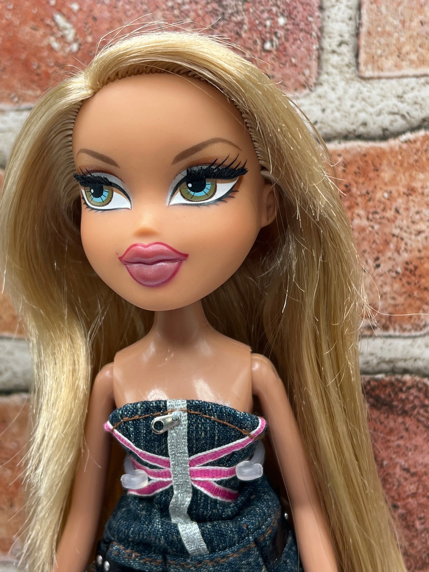 Vintage Bratz Doll With Rooted Eyelashes