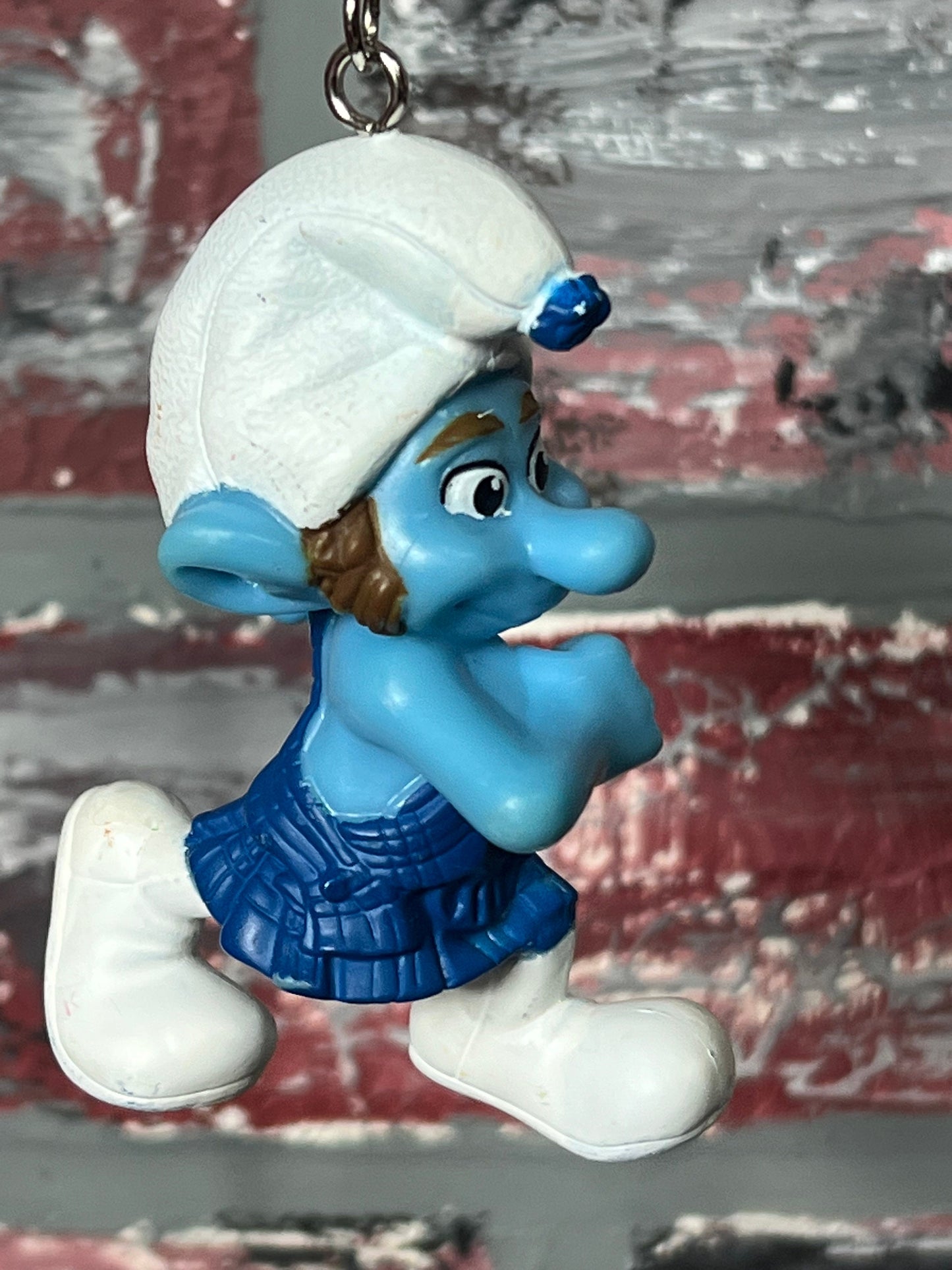 Handmade 2011 “Gutsy” Smurf Keychain