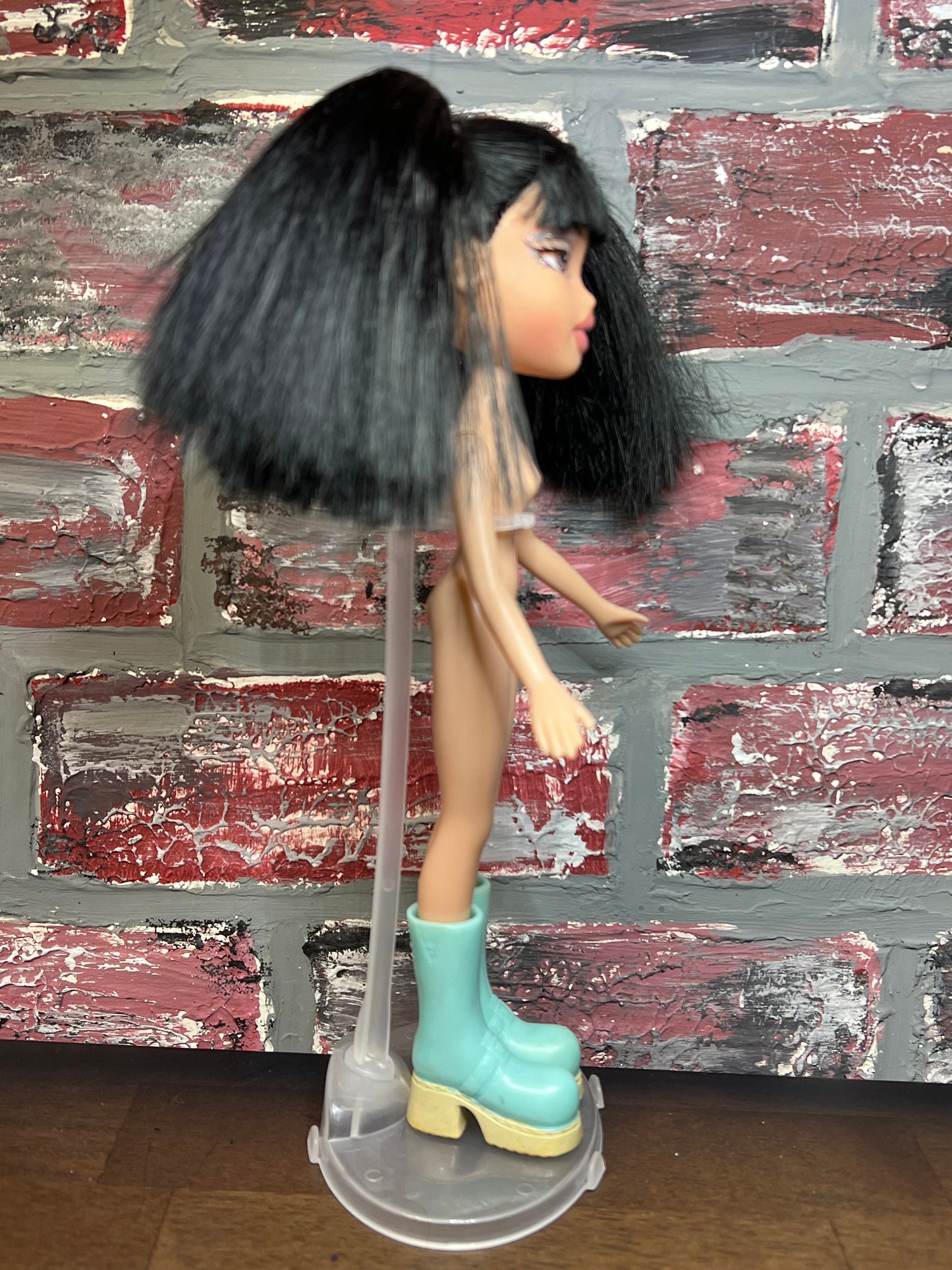 Vintage Wintertime Wonderland Jade Bratz Doll