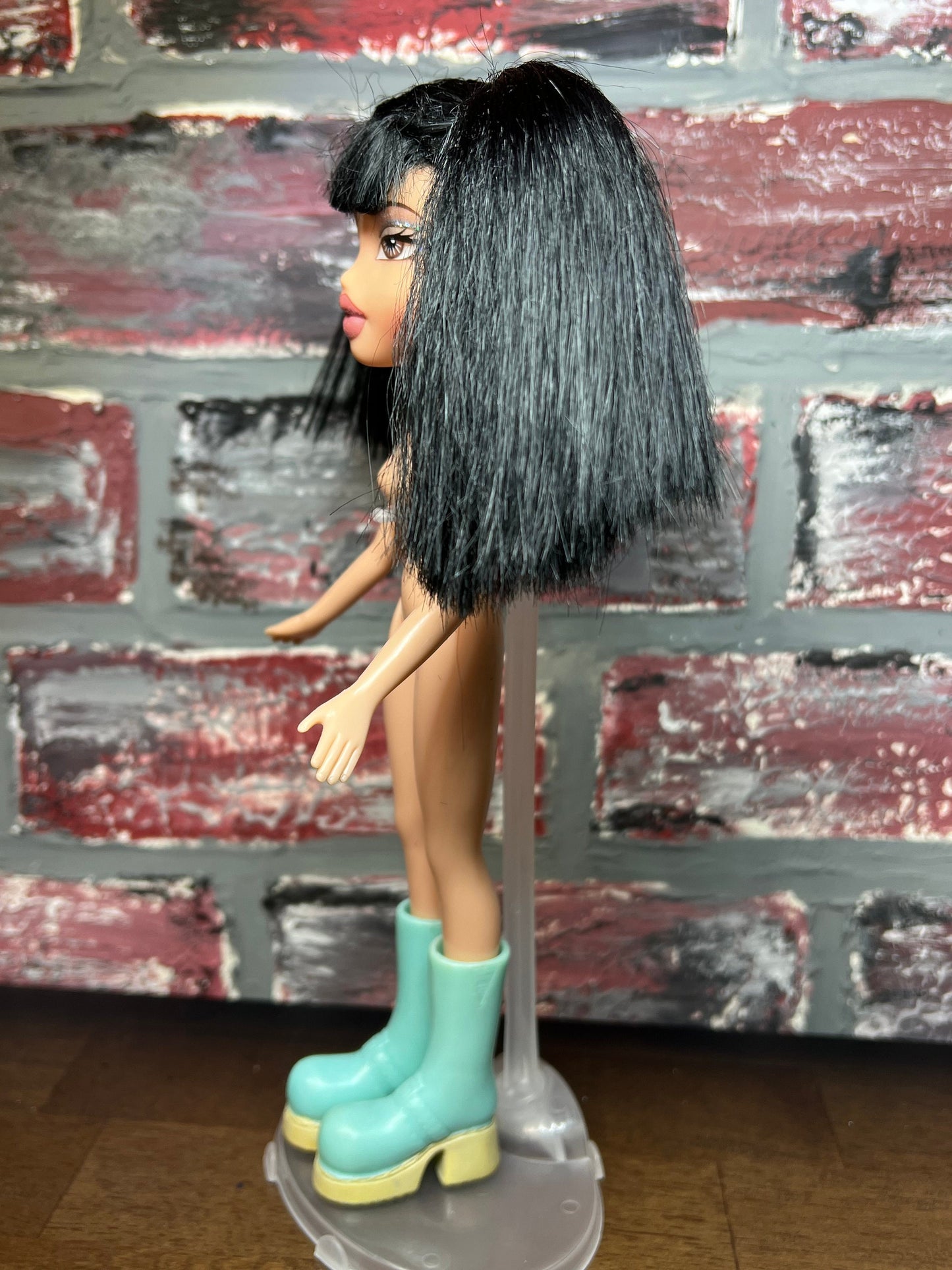 Vintage Wintertime Wonderland Jade Bratz Doll