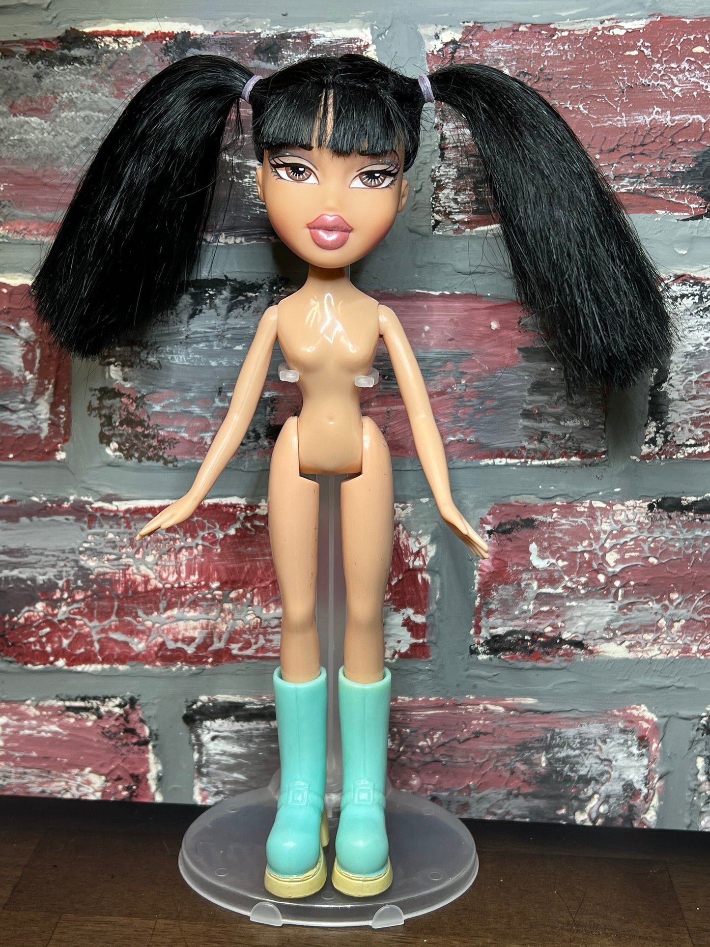 Vintage Wintertime Wonderland Jade Bratz Doll