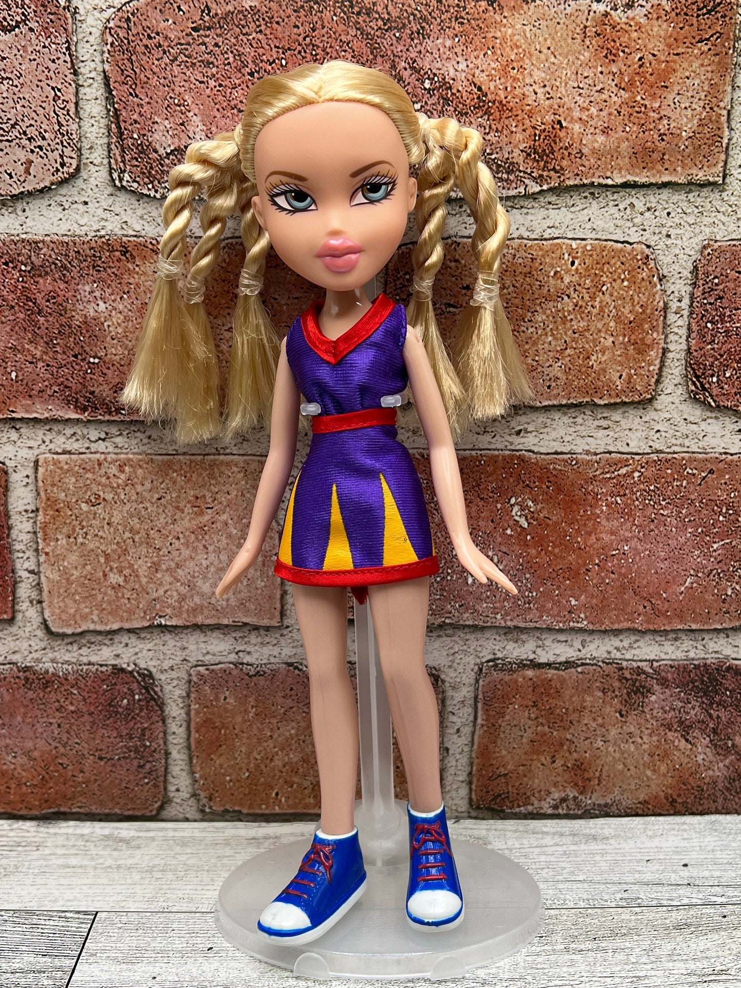 Vintage Cloe Bratz Doll