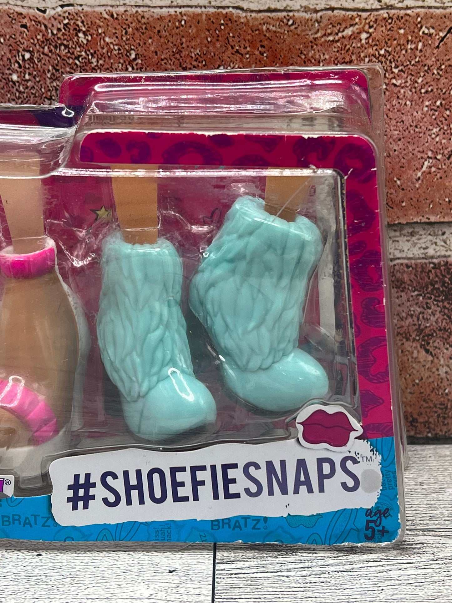 NIP 2 Pair Of Bratz Shoes #SHOEFIESNAPS     #3