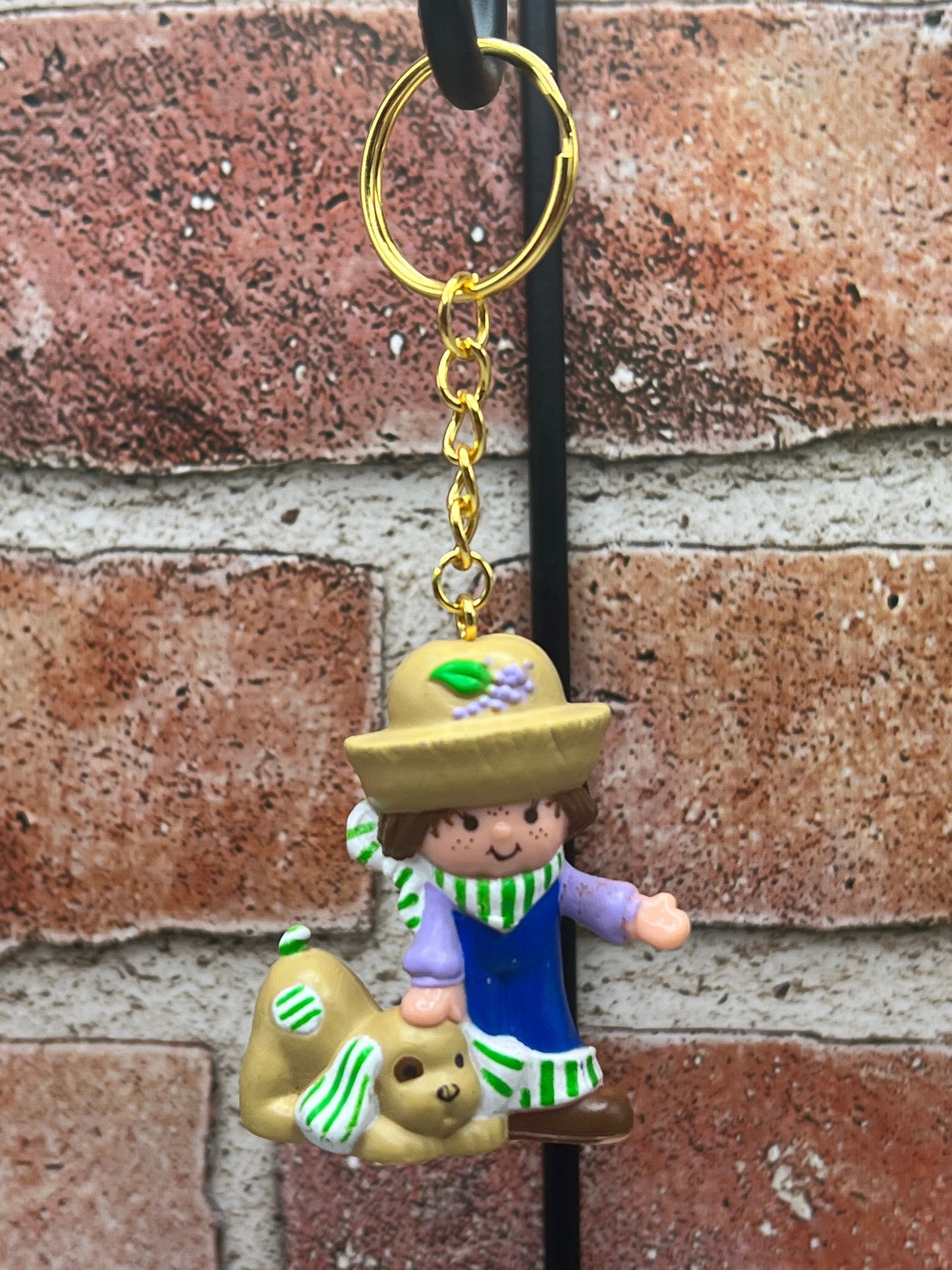 Vintage Handmade Huckleberry Pie Keychain