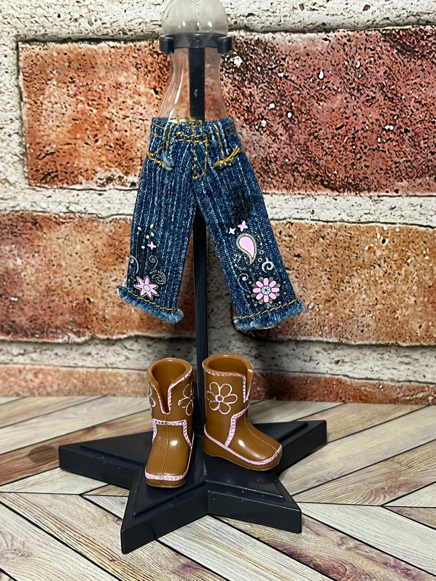 2 Piece Set Vintage Bratz Kidz Jeans And Boots